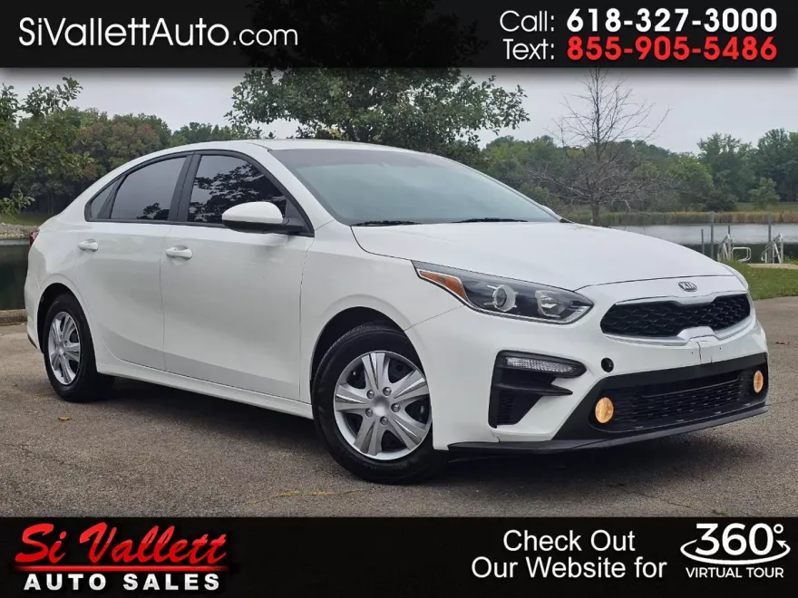 2021 Kia Forte FE photo 1
