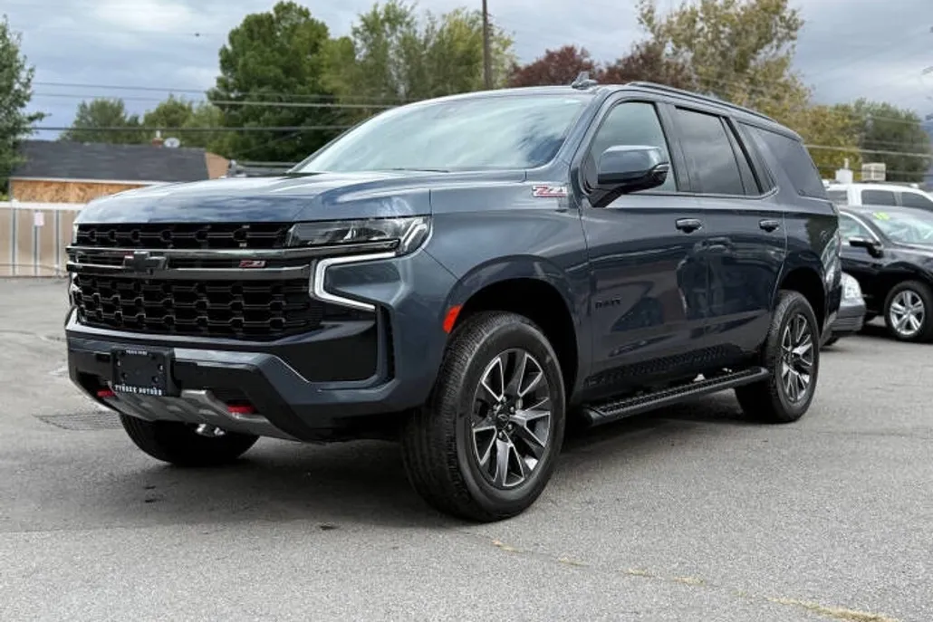 2021 Chevrolet Tahoe Z71 photo 1