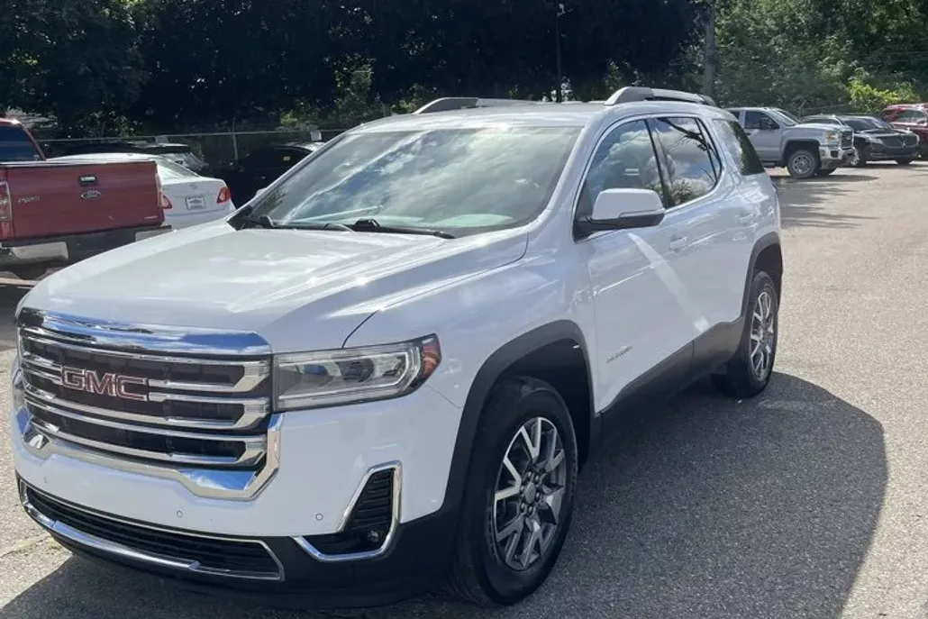 2022 Gmc Acadia SLT photo 1