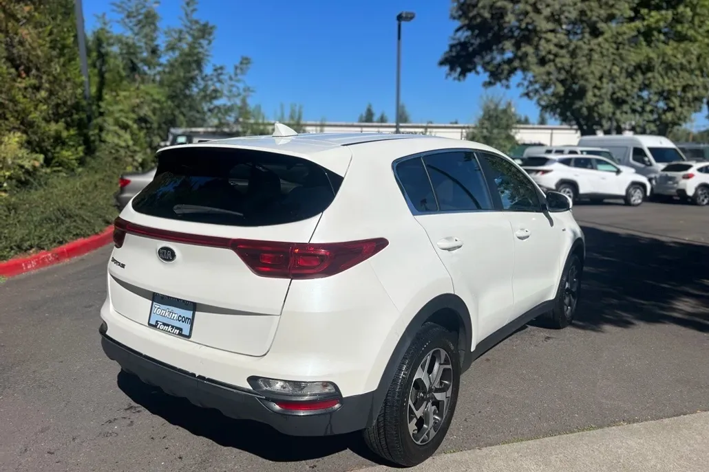 2021 Kia Sportage LX photo 1
