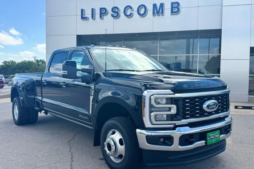 2026 Ford F-350 photo 1