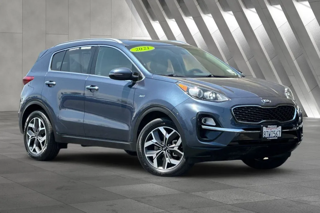 2021 Kia Sportage EX photo 1