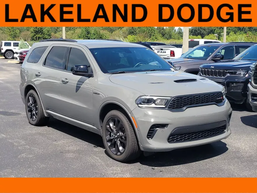 2025 Dodge Durango R/T photo 1