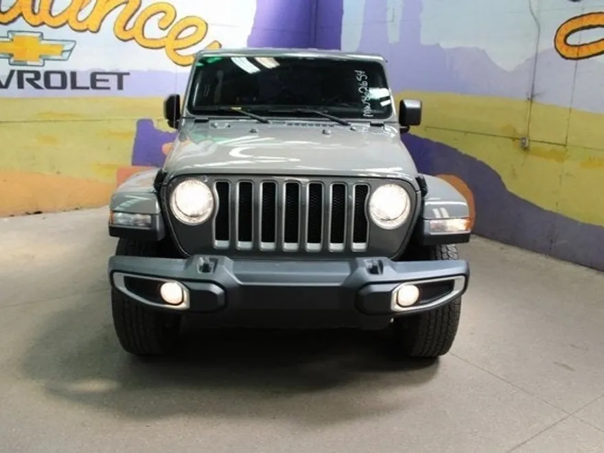 2021 Jeep Wrangler Unlimited Sahara photo 1