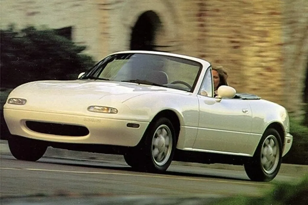 1992 Mazda MX-5 Miata Miata Base photo 1