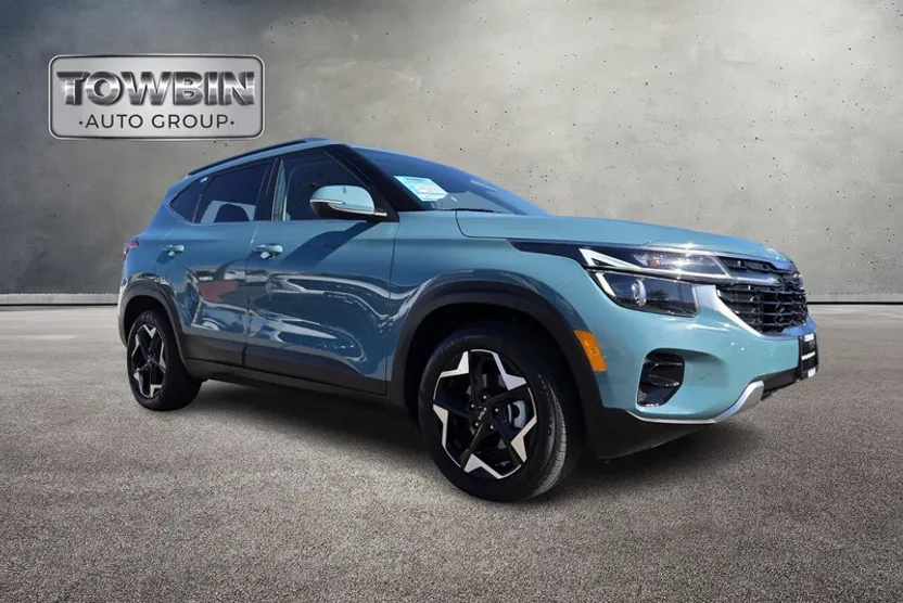 2024 Kia Seltos EX photo 1