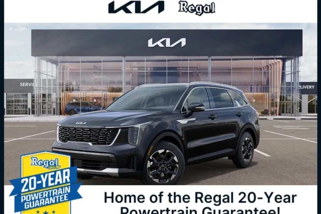 2025 Kia Sorento S photo 1