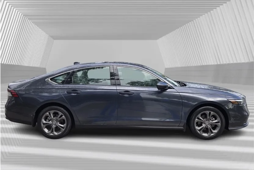 2023 Honda Accord EX photo 1
