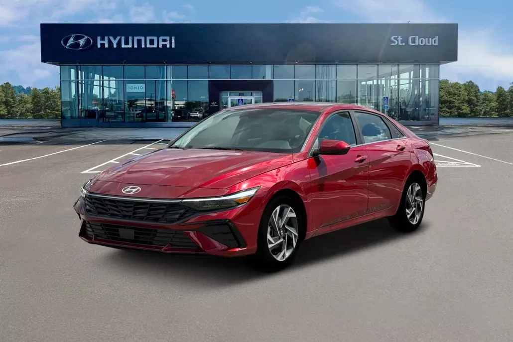 2025 Hyundai Elantra SEL Convenience photo 1