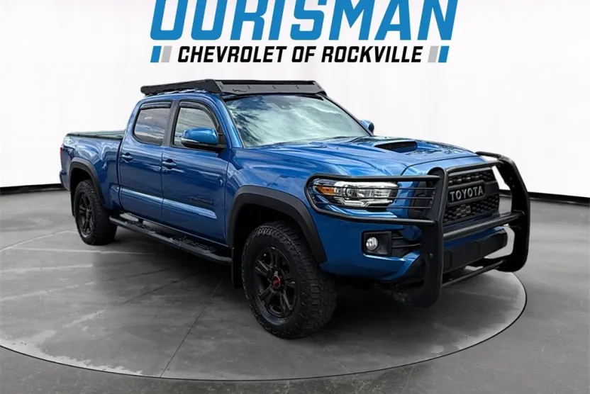 2018 Toyota Tacoma SR5 TRD Sport photo 1