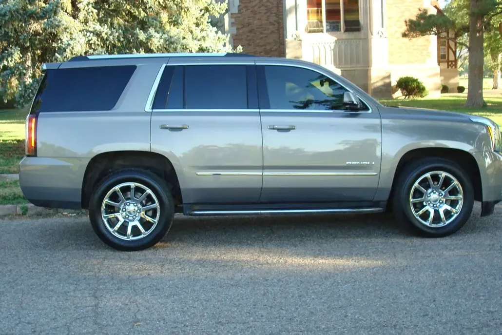 2019 Gmc Yukon Denali photo 1