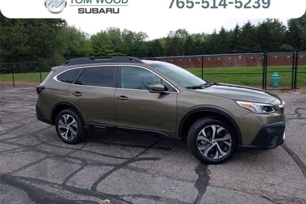 2022 Subaru Outback Limited photo 1