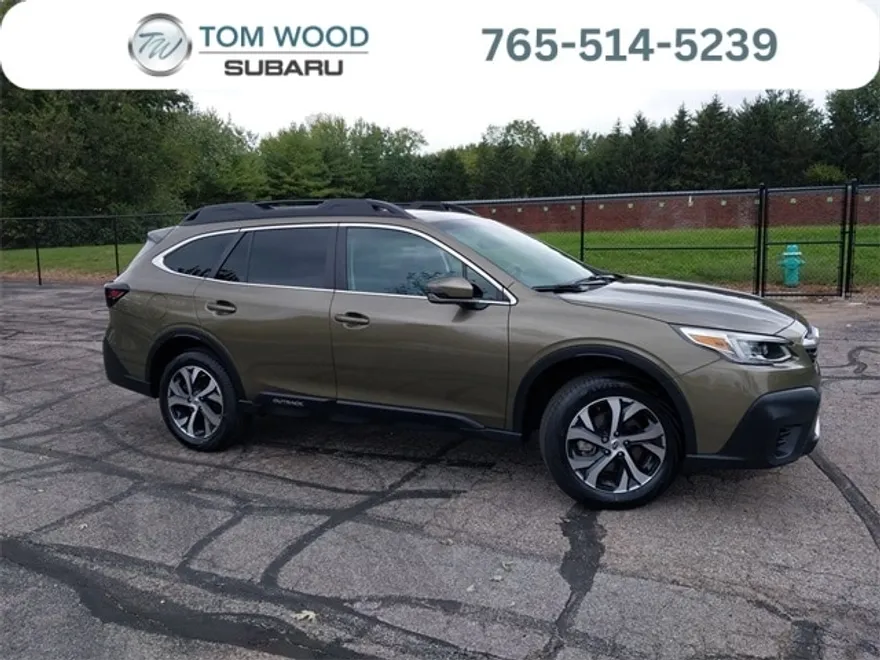 2022 Subaru Outback Limited photo 1