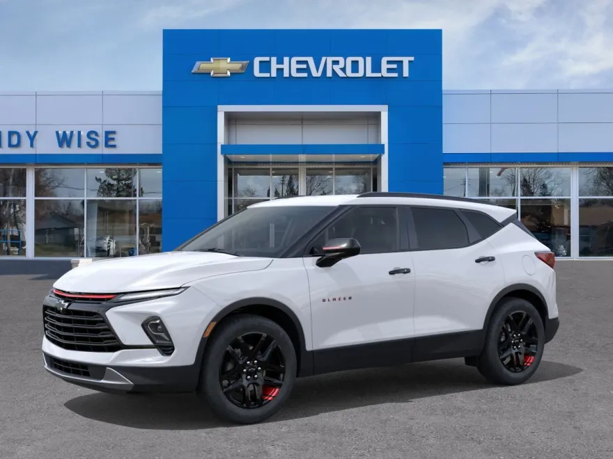 2025 Chevrolet Blazer 2LT photo 1