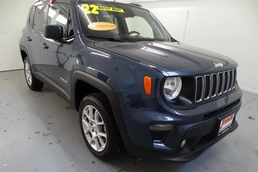 2022 Jeep Renegade Latitude photo 1