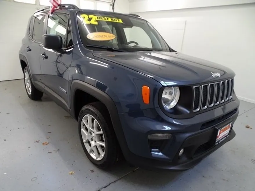 2022 Jeep Renegade Latitude photo 1