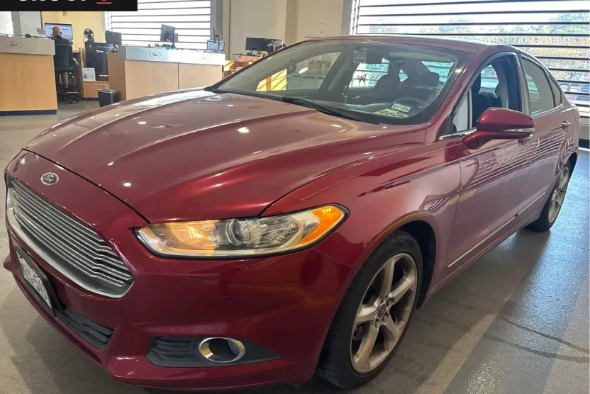 2014 Ford Fusion SE photo 1