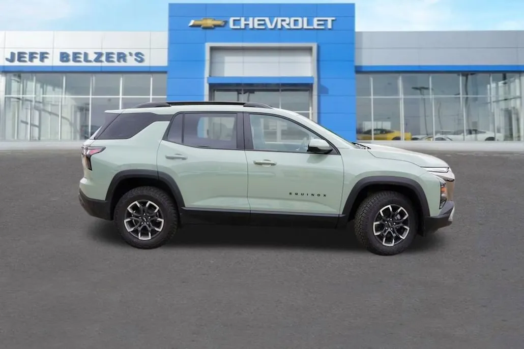 2026 Chevrolet Equinox ACTIV photo 1