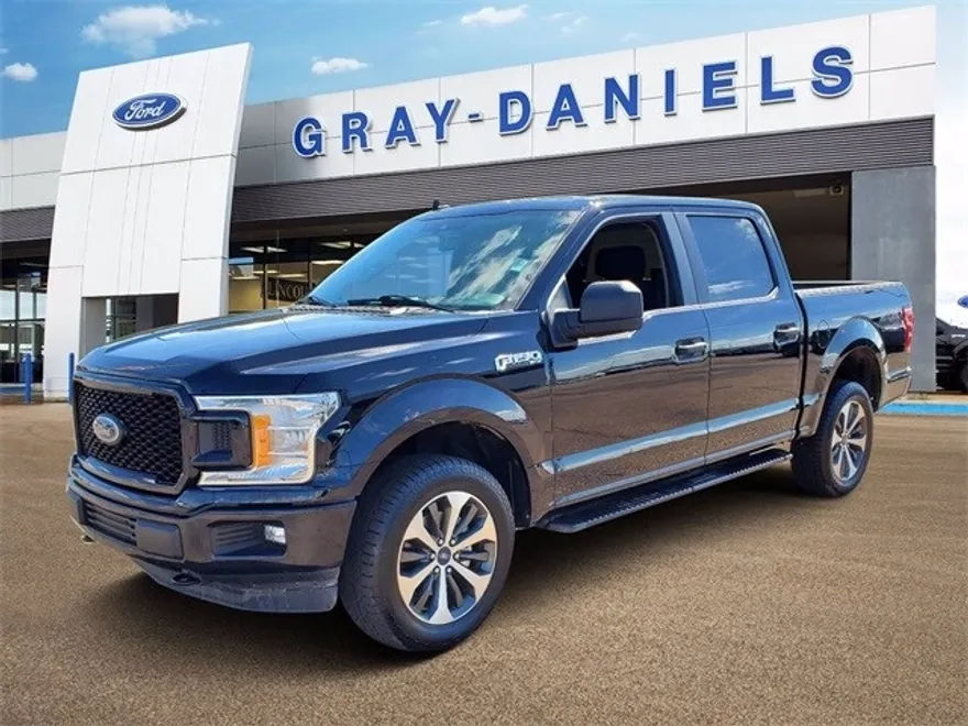 2020 Ford F-150 XL photo 1