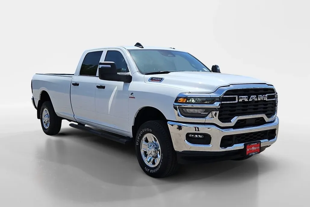 2025 Ram 3500 Tradesman photo 1