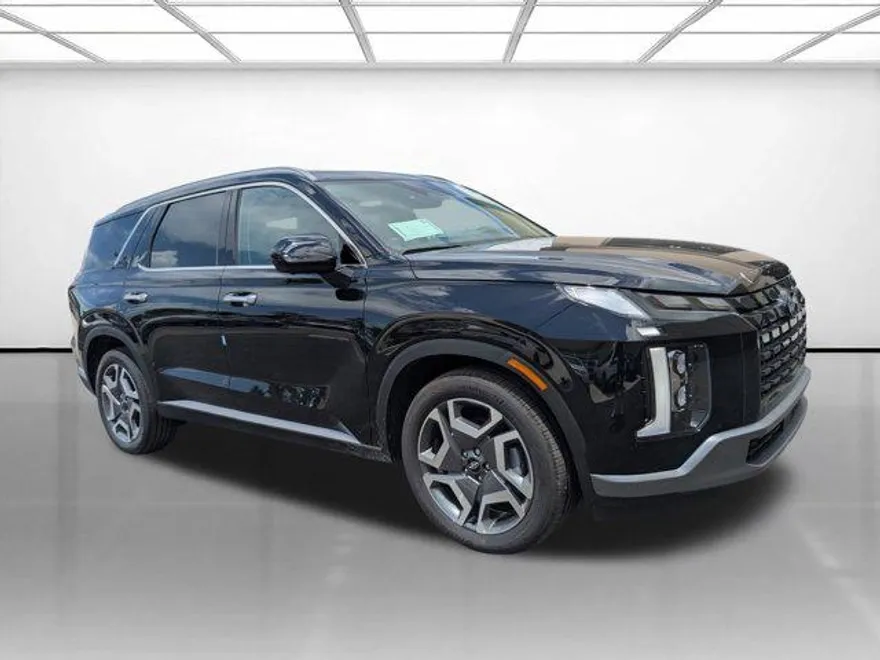 2025 Hyundai Palisade SEL photo 1