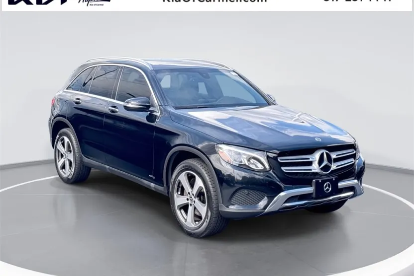 2019 Mercedes Benz GLC 300 4MATIC photo 1