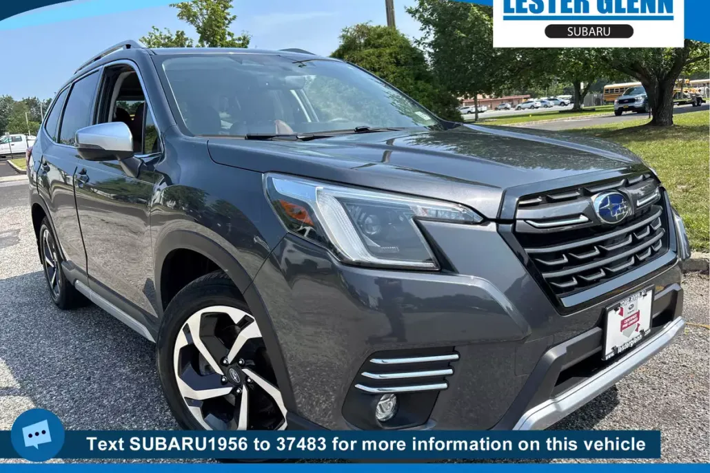 2022 Subaru Forester Touring photo 1