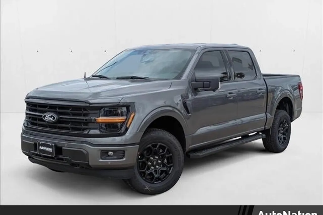 2025 Ford F-150 XLT photo 1