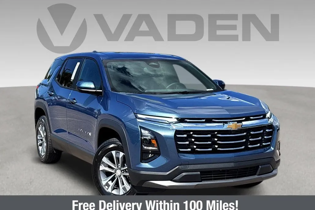 2026 Chevrolet Equinox LT photo 1