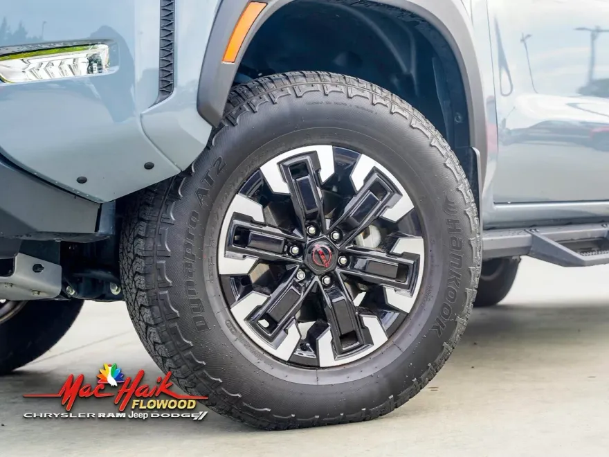 2024 Nissan Frontier PRO-4X photo 1