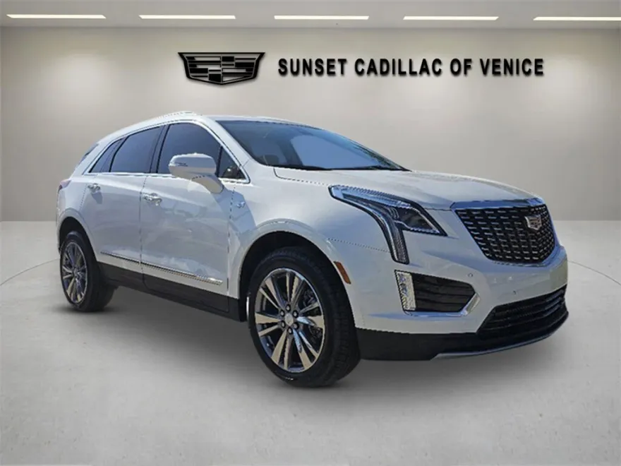 2025 Cadillac XT5 Premium Luxury photo 1