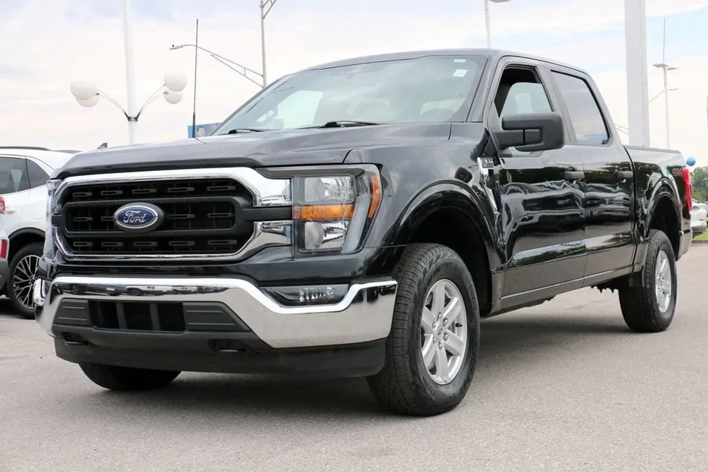 2023 Ford F-150 XLT photo 1