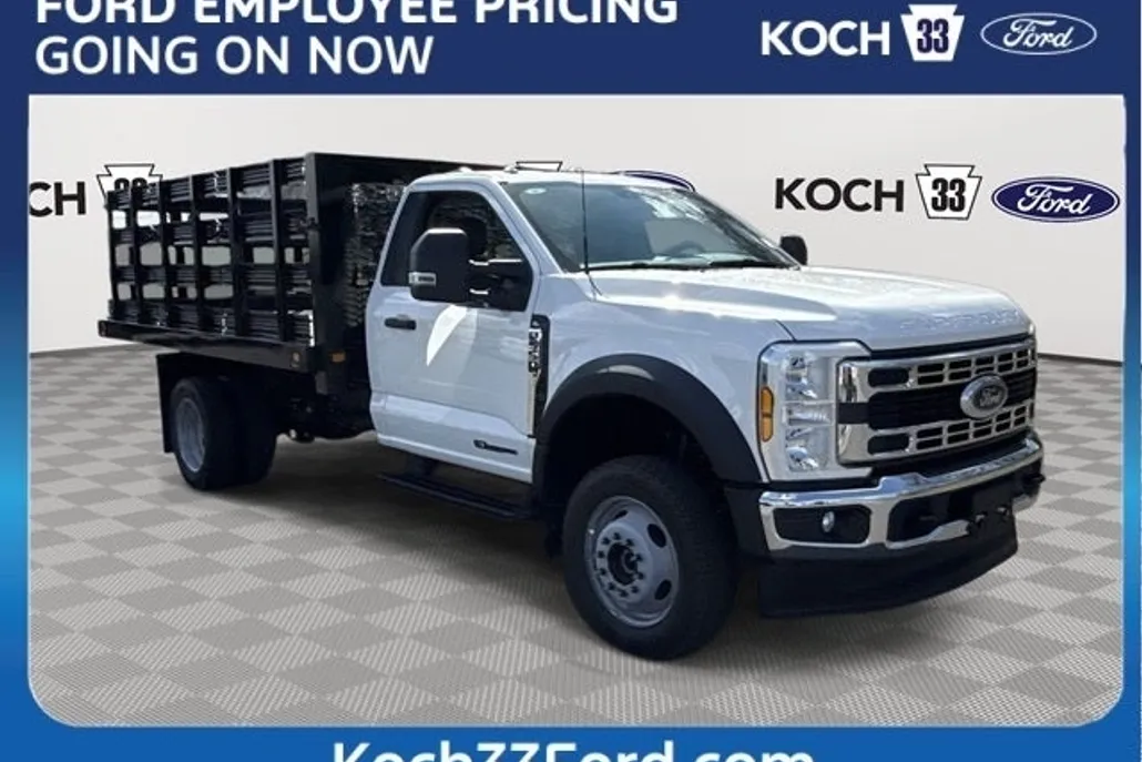 2024 Ford F-550 photo 1