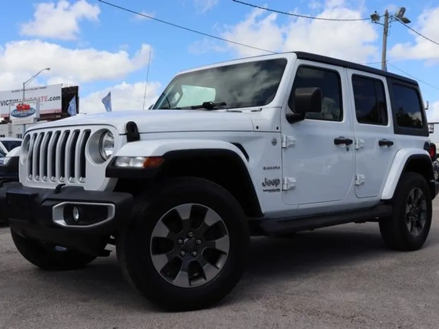 2018 Jeep Wrangler Unlimited Sahara photo 1