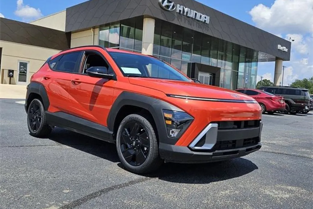 2026 Hyundai Kona SEL photo 1