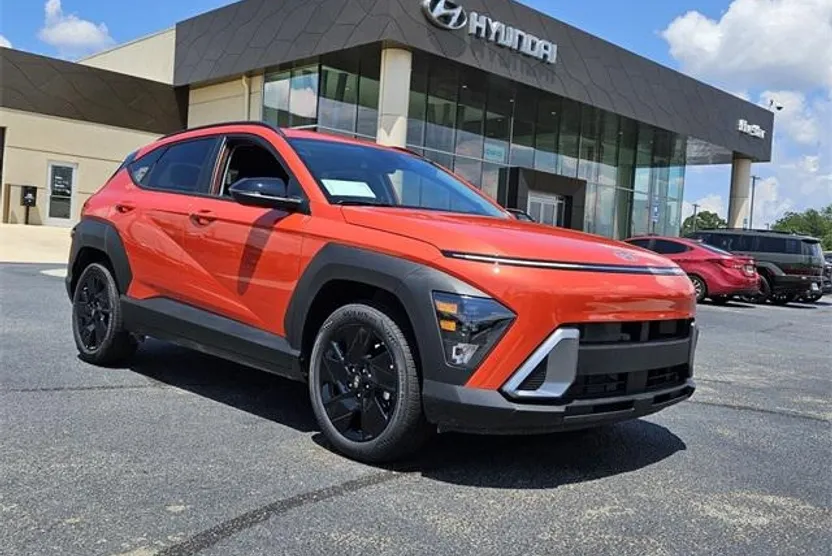 2026 Hyundai Kona SEL photo 1