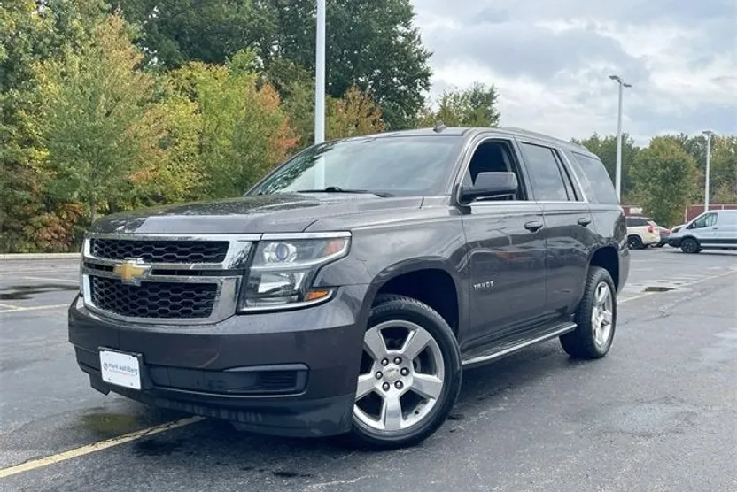 2015 Chevrolet Tahoe LT photo 1