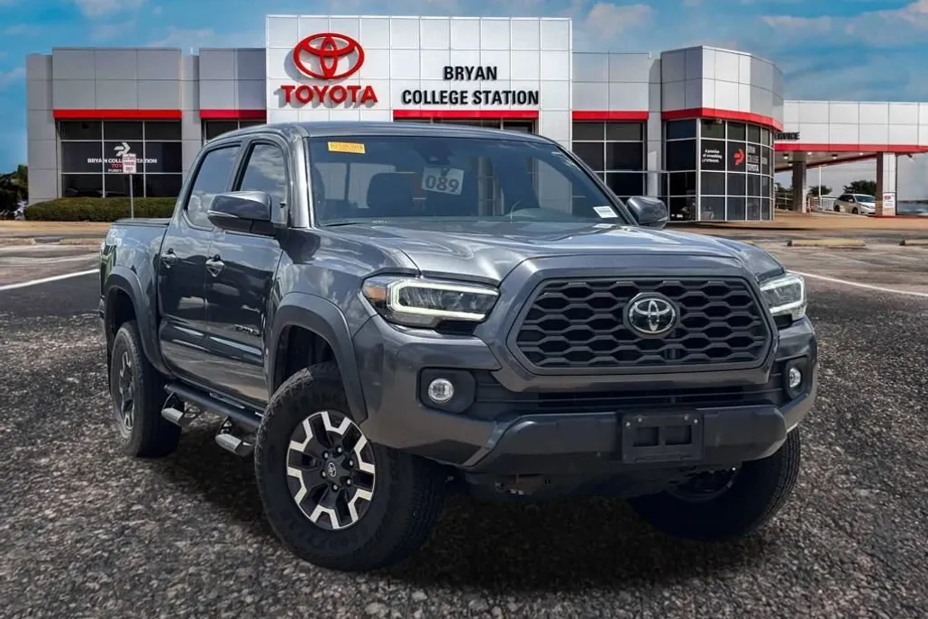 2021 Toyota Tacoma TRD Off-Road V6 4x4 photo 1