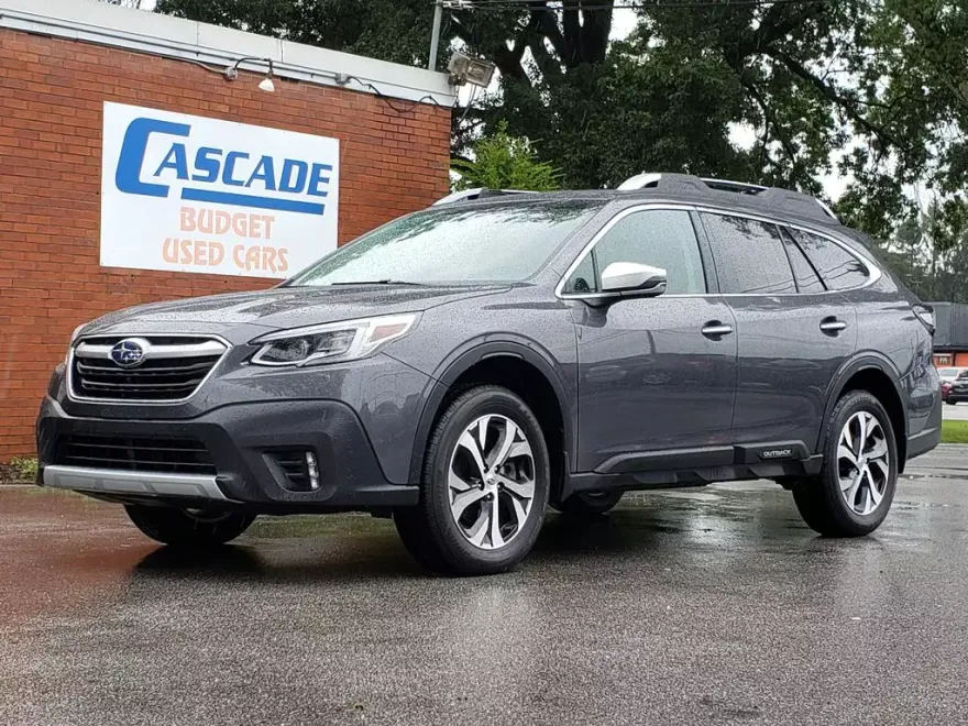 2020 Subaru Outback Touring photo 1