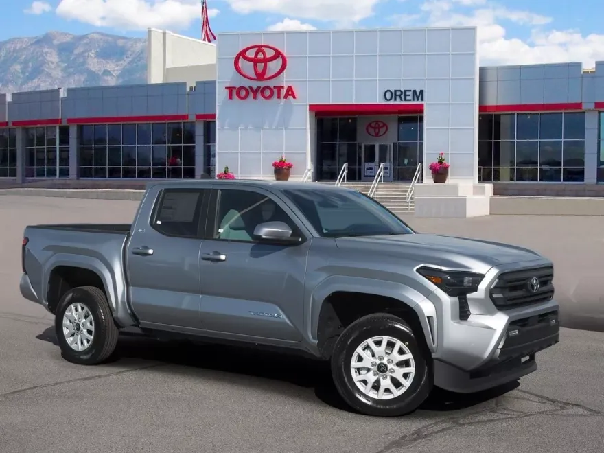 2025 Toyota Tacoma SR5 photo 1