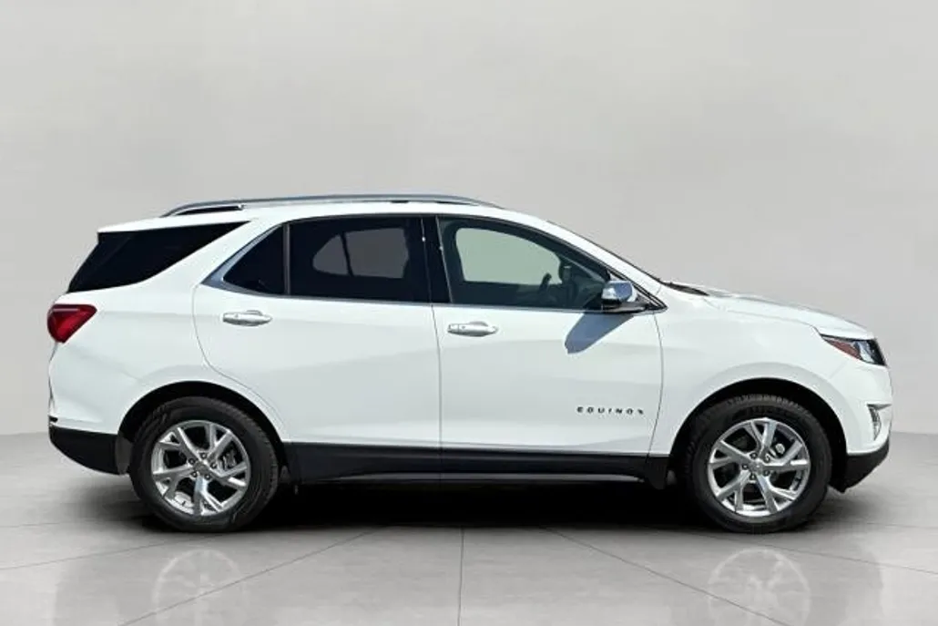 2019 Chevrolet Equinox Premier photo 1