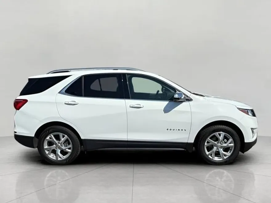 2019 Chevrolet Equinox Premier photo 1