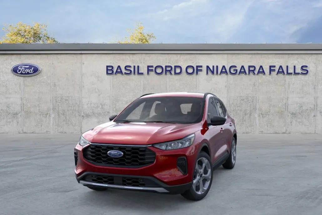 2025 Ford Escape ST-Line photo 1