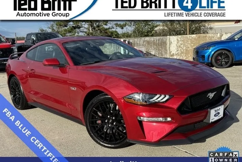 2021 Ford Mustang Premium GT photo 1