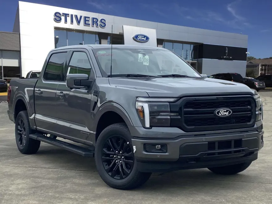 2025 Ford F-150 Lariat photo 1