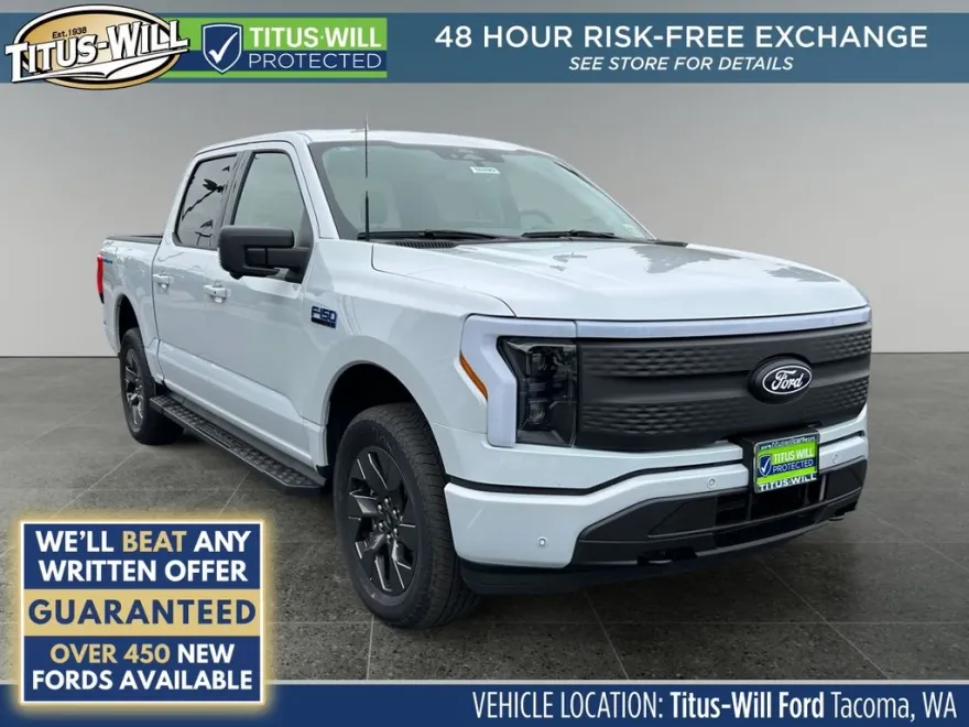 2025 Ford F-150 Lightning photo 1