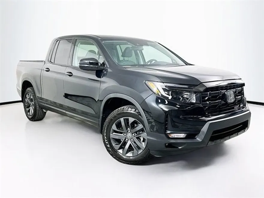 2025 Honda Ridgeline Sport photo 1