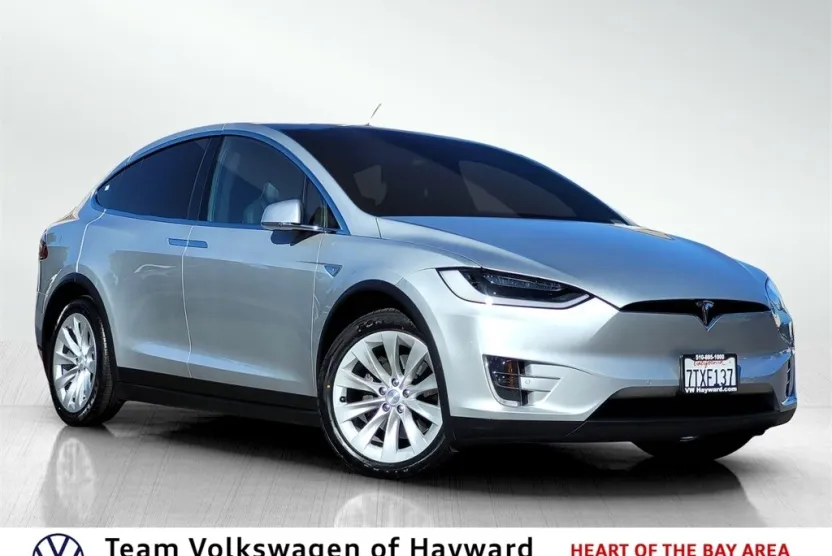 2016 Tesla Model X 90D photo 1