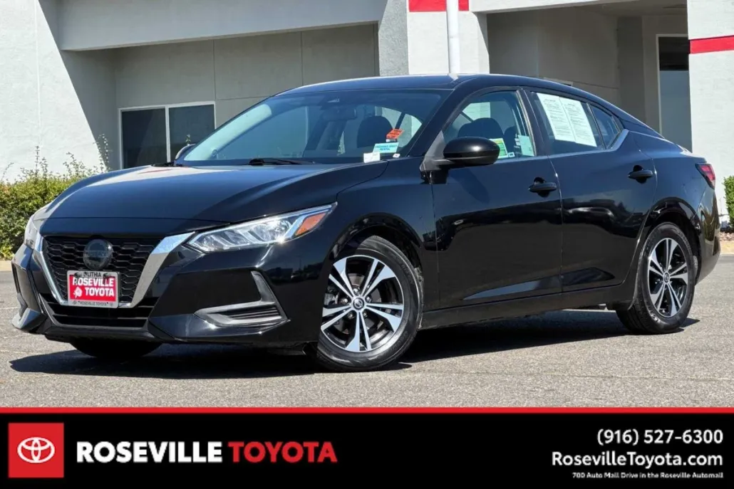 2022 Nissan Sentra SV photo 1