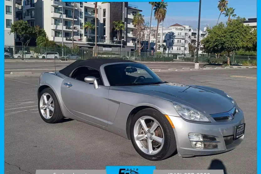 2009 Saturn Sky Base photo 1